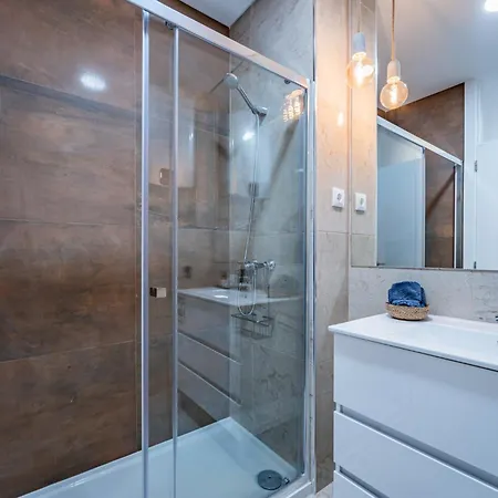 New Alegria In Town 2 Apartment *