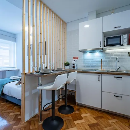 Apartment New Alegria In Town 2