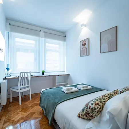 New Alegria In Town 2 Apartment *